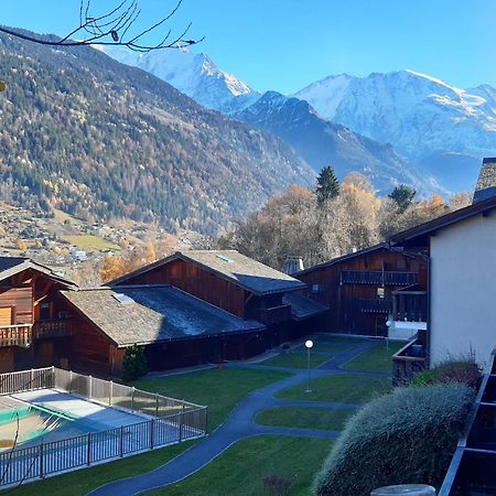 Appartement Meuble Avec Vue Sur Les Montagnes Et Piscine L'Ete Saint-Gervais-les-Bains Exterior photo